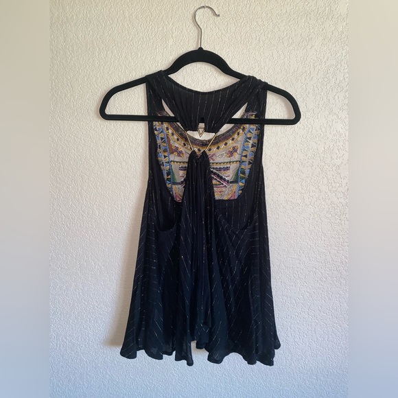 Tassel Tank - Picture 2 of 4